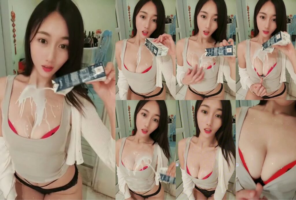 【斗鱼、小小玉酱】酸奶湿身，漏出雪白双峰（1V）