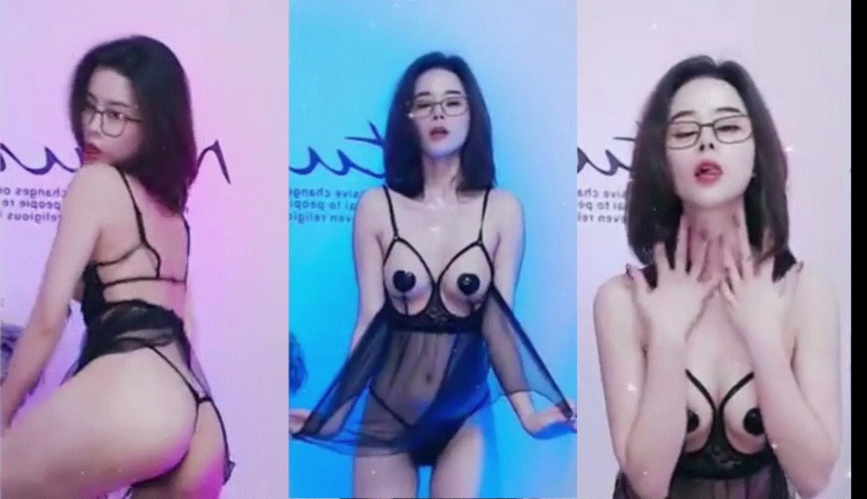 【虎牙、小师妹】狂野女郎新增大池定制，透视情去，性感茹贴（2V）