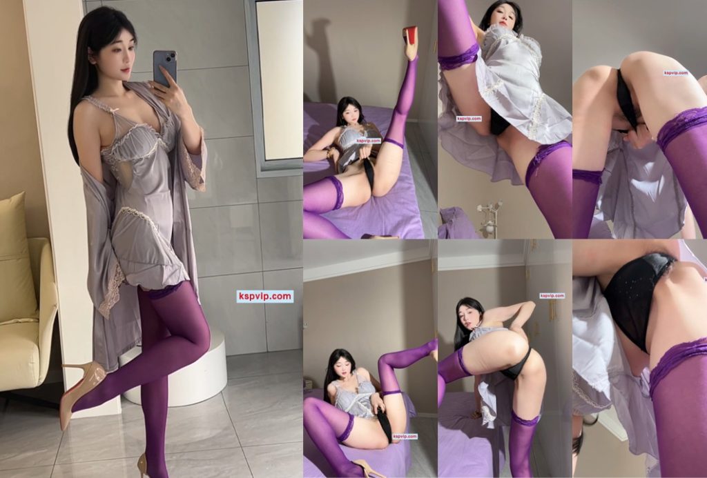 【抖音、小久红】情趣紫丝，拉扯内裤，漏出浓密逼毛，上帝视角，让你有一种偷窥的感觉，真刺激，知道小久红的就知道她的作品有多贵（1V）