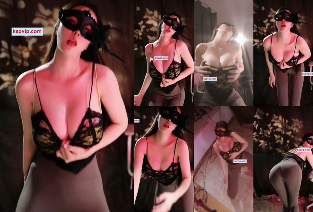 【抖音、辣条条SSS】瑜伽裤骆驼趾 上帝视角抖胸 漏胸贴（3V）